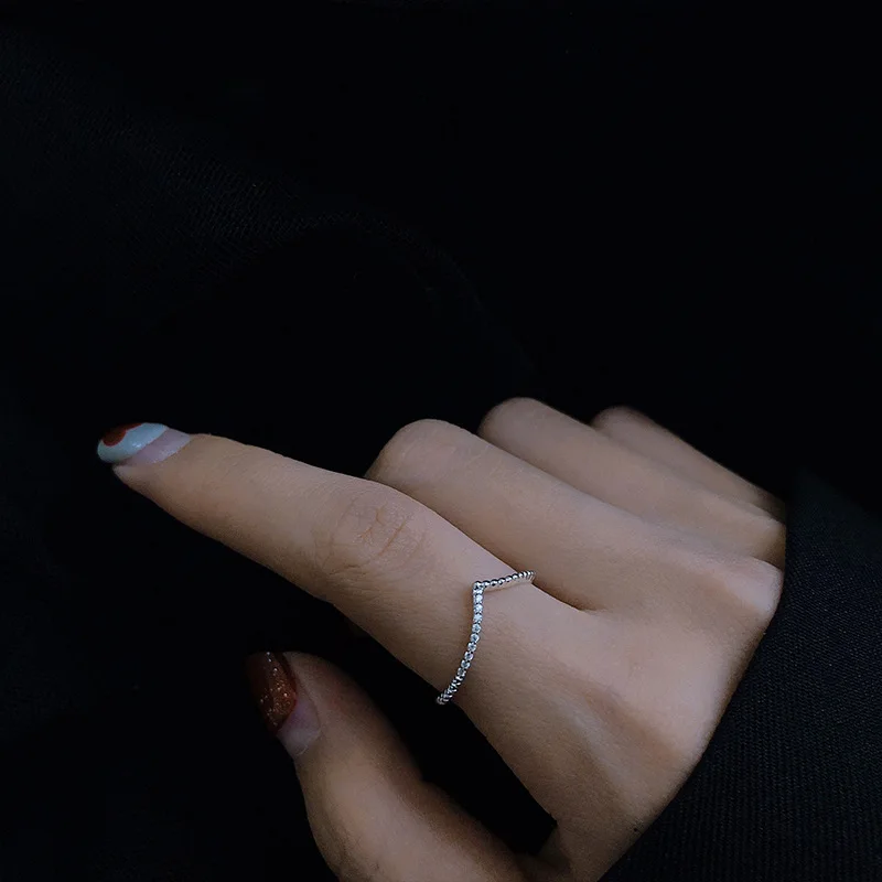 

Simple Letter V Ring Men S925 Sterling Silver Hollow Heart Anel 2020 Spring Finger Rings for Women Jewelry Child Girls Love Gift