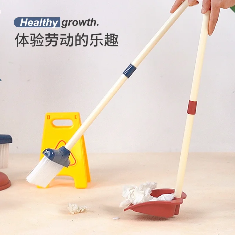Children's Educational Simulation Play House Toy Boy and Girl Training Cleaning Tool Set Top Stuff Things for Cleaning for Kids 6