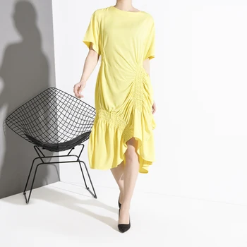 

2020 Women Summer New Style Round Neck Short Sleeve Dress Casual Loose Fold Irregular Knee Length Dress Yellow Fashion Tide
