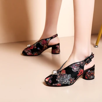 

Womens Peep Toe Pearl Floral Printed Mixed Colors Real Horse Hair Block Heel Slingbacks Sandals Shoes Summer Ethnic Styles