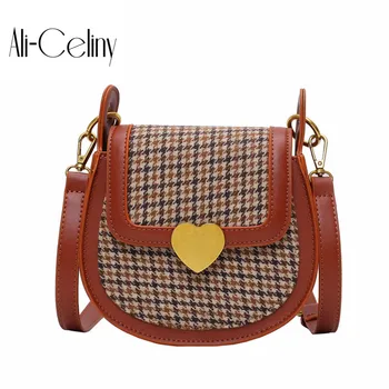 

Brand Originality Design Handheld 2019 new stylish texture check single back messenger bag Joker simple buckle saddle bag