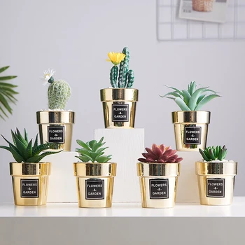 

Miniature potted plants of simulated green plants garden flowers miniature garden Ceramic gilded flowerpot, potted plant, bonsa