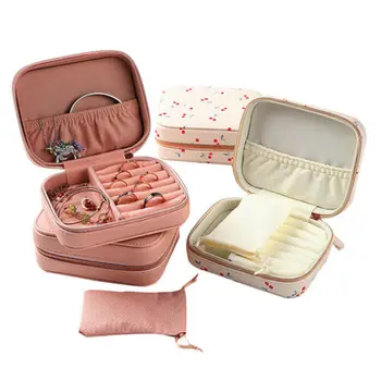 

2020 New Mini Portable Jewelry Box Organizer PU Leather Jewellery Ornaments Case Storage Necklace Rings Jewelry Packaging Case