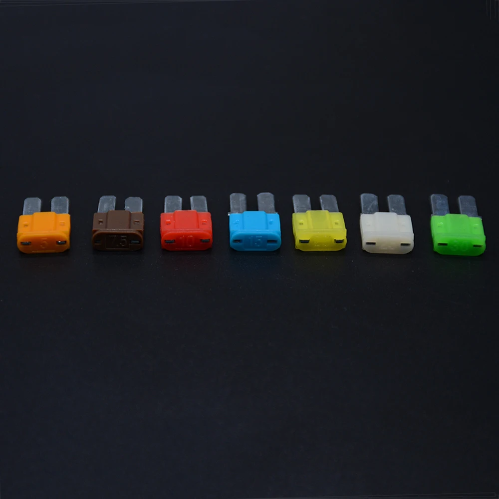 1SET 12V 24V 32V Universal Automobile Fuse Box with 140pcs Car MICRO 2 Inserts Blade Fuse