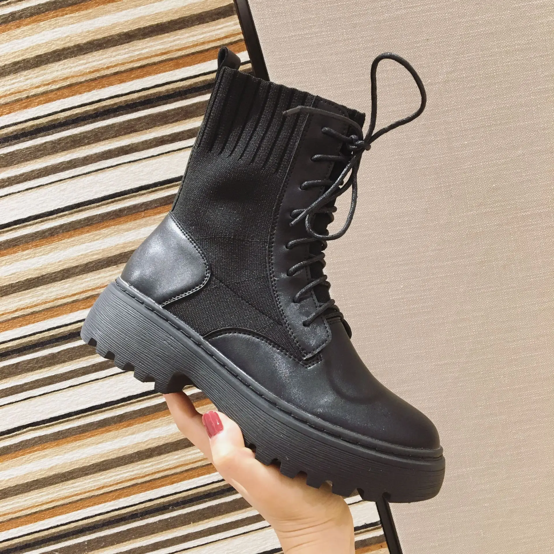 

Brand Women's Shoes Bootee Woman 2019 Mid-Calf Boots Lace Up Clogs Platform Booties Ladies Round Toe Fashion Low Autumn Med Rubb