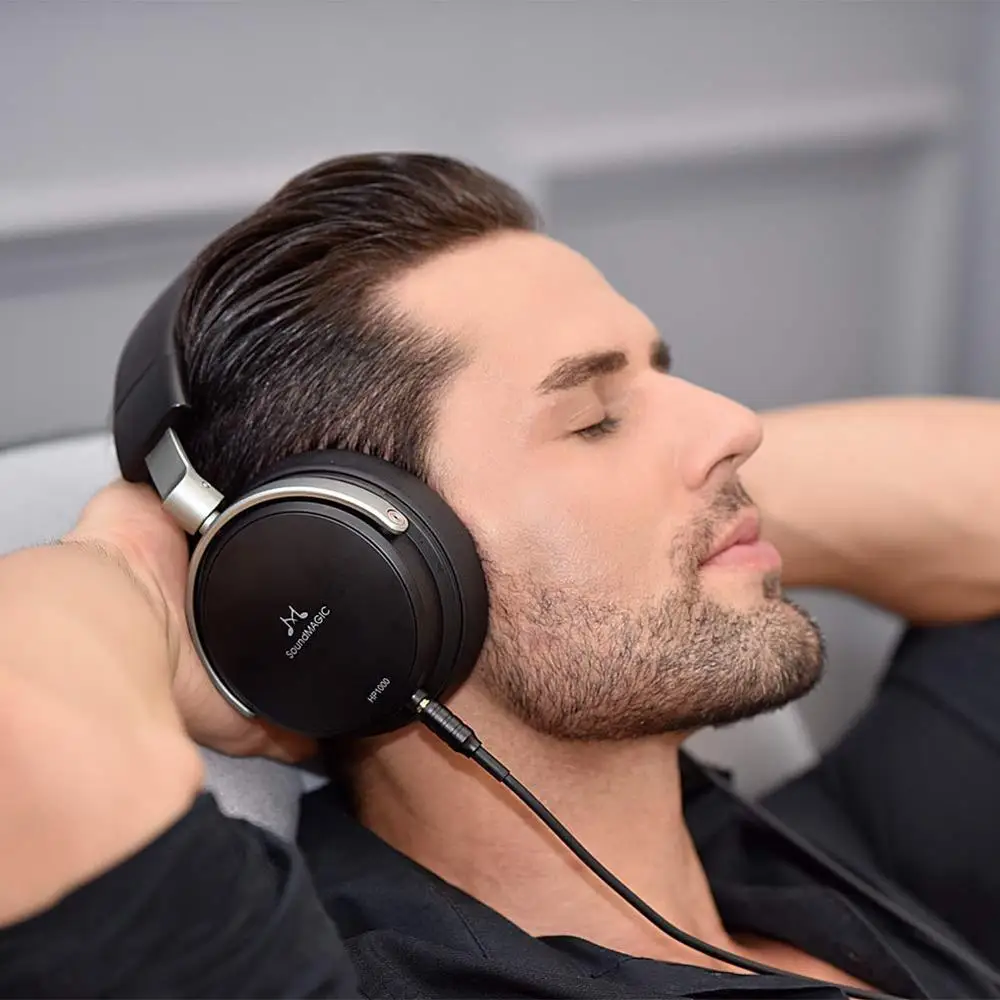 Soundmagic HP1000 Over Ear Headphones Closed
