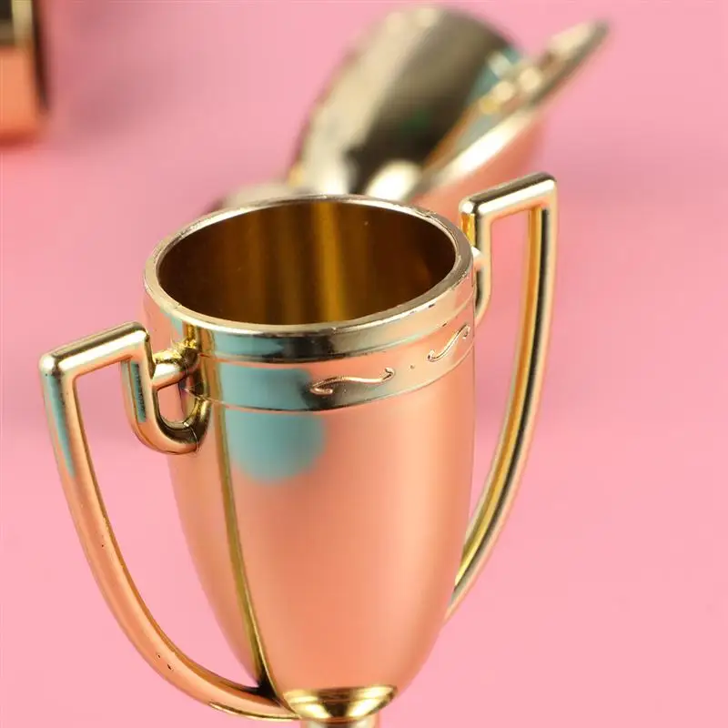 6pcs Practical Plastic Trophy Toy Golden Color Delicate Early Learning Interesting For Kindergarten Institution Novel Toys