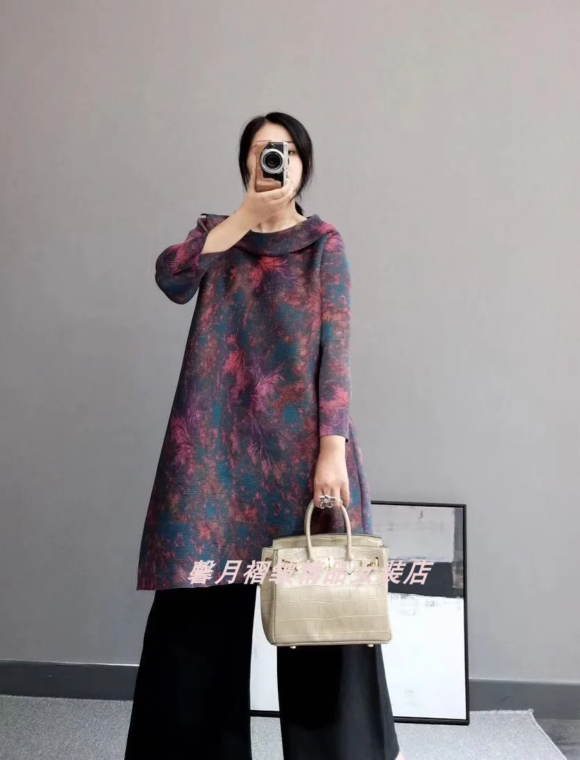 Горячая Miyake Плиссированное цельнокроеное платье три четверти отложной воротник принт прямое платье