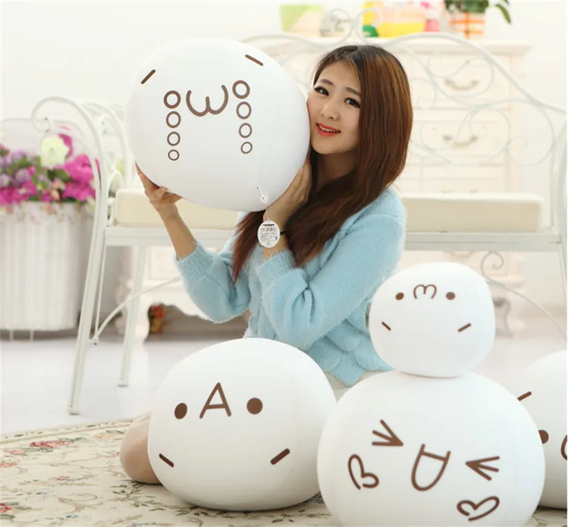 

Manufacturers Direct Selling Comic Exhibition Hot Selling Creative Expression Dumpling Yan Character Foam Particles Pillow Cushi