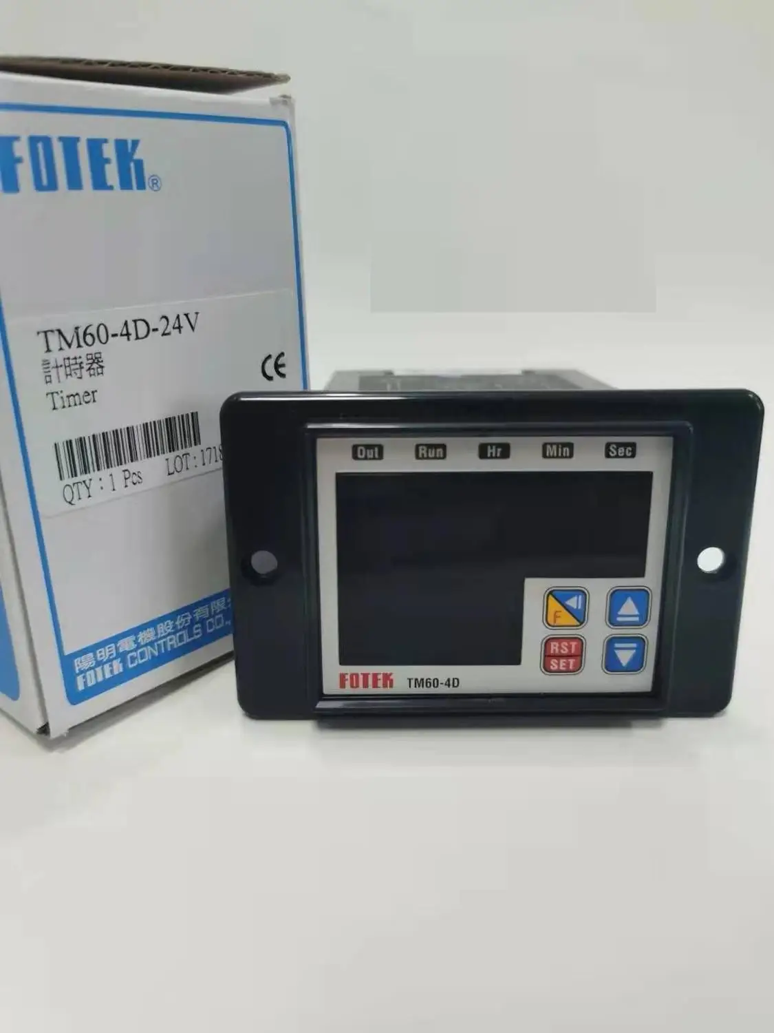 대만의 FOTEK 카운터 TM60-4D-24v