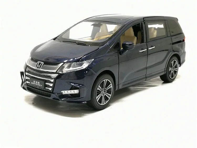 Новинка 1:32 Honda Odyssey литая под давлением металлическая модель автомобиля с музыкальным мигающим оттягиванием 6 открывающихся дверей детские игрушки подарки