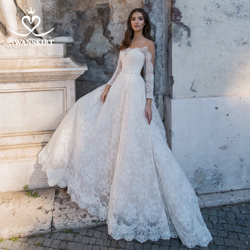 

Vintage Appliques Wedding Dress 2020 Swanskirt Long Sleeve Crystal A-Line Illusion Bride gown Princess robe de mariee NY101