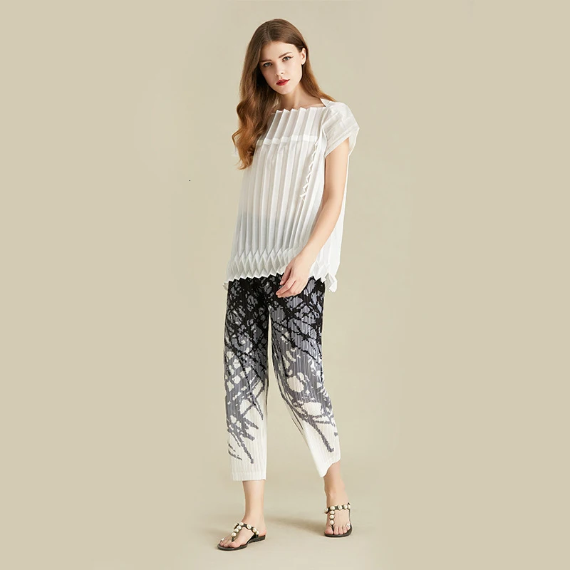 [DEAT] Summer New Patter Trend Round Neck Perspective Short-sleeved Women Lace Shirt Printed Wide-leg Pants Suit AI338