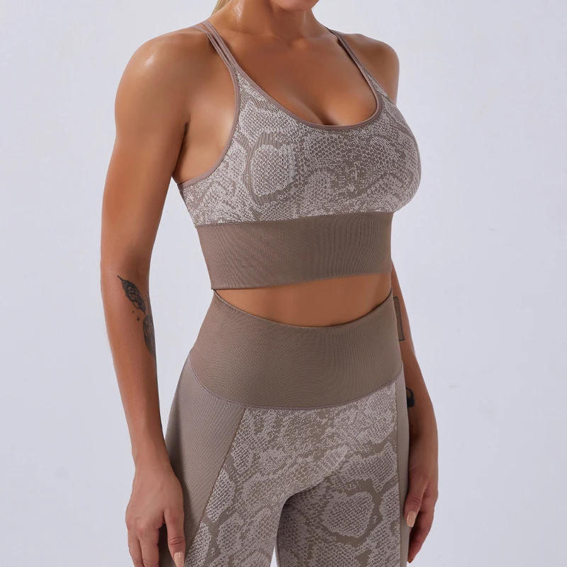 

Seamless Tracksuits Women Sexy Gym Workout Clothes Fitness Sports Suits Workout Sets Elegant Sport Clothes Women Tracksuit