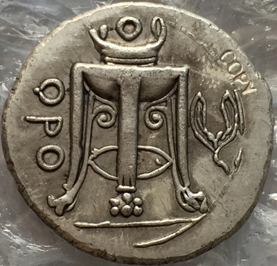 Тип:#3 греческие монеты неправильного размера