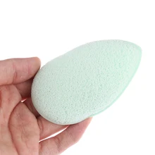 1pc Konjac gąbka puszek kosmetyczny w kształcie kropli wody puszek do makijażu mycie twarzy narzędzia do czyszczenia kolor losowo
