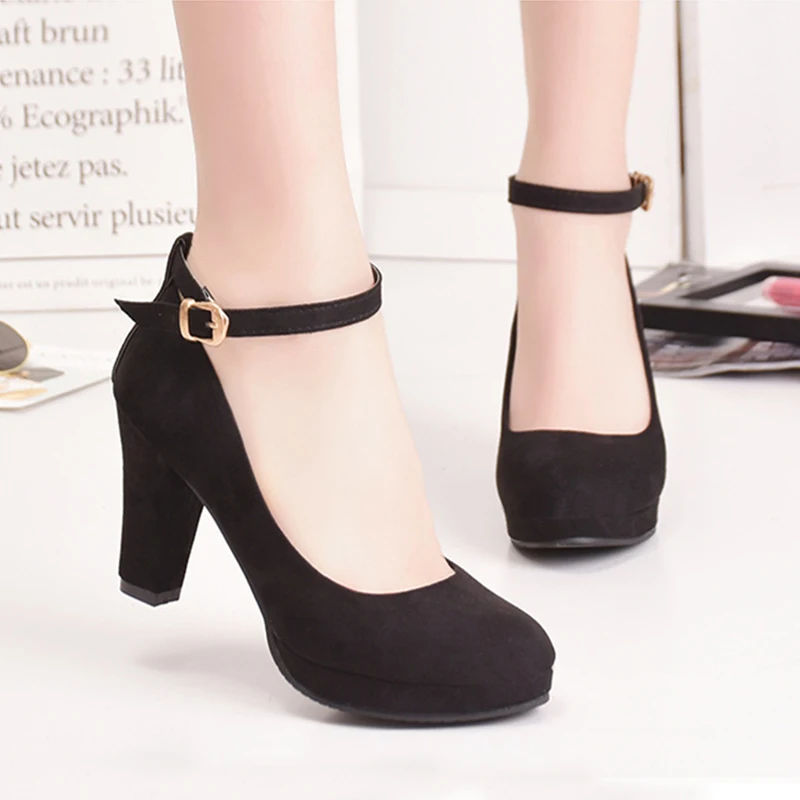 Moda mujer Flock Pumps señoras dulces zapatos de tacones altos gruesos mujer correa de tobillo Suede María Jane mujer fiesta Casual calzado