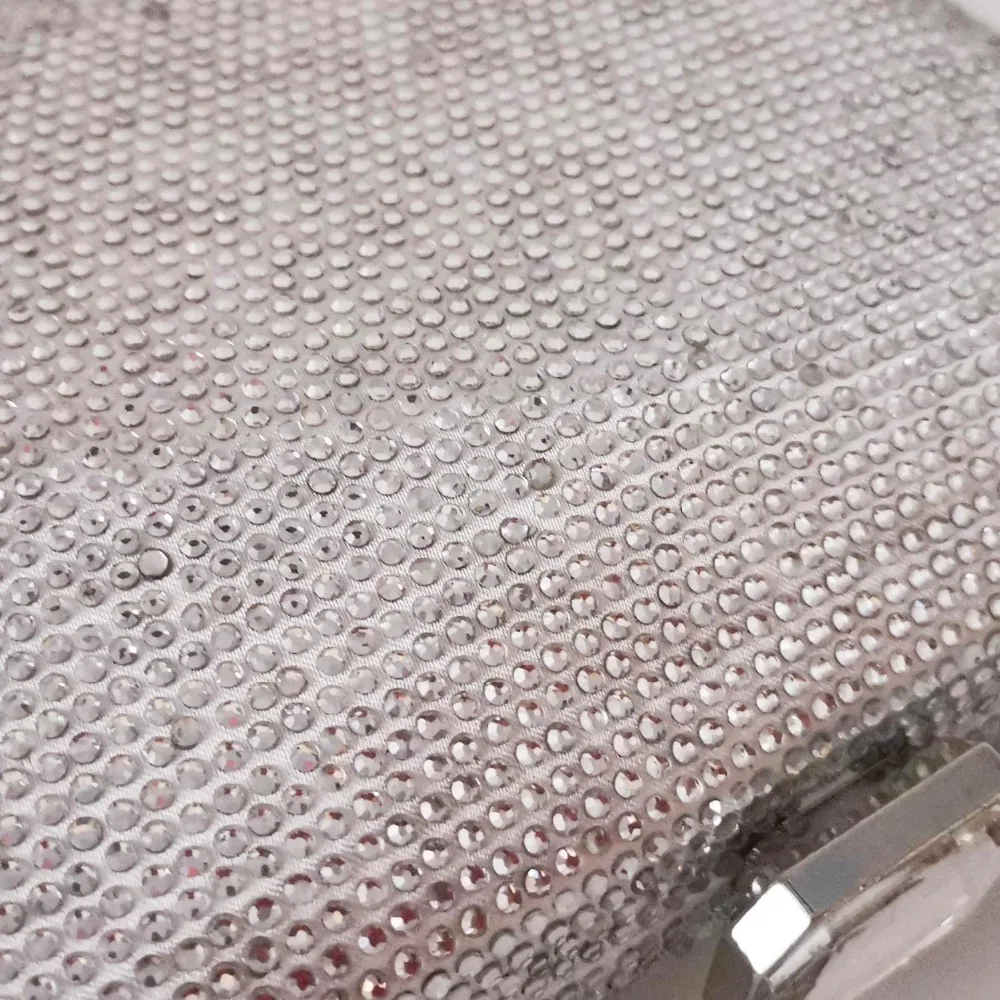 CBG813034-SIL (3)
