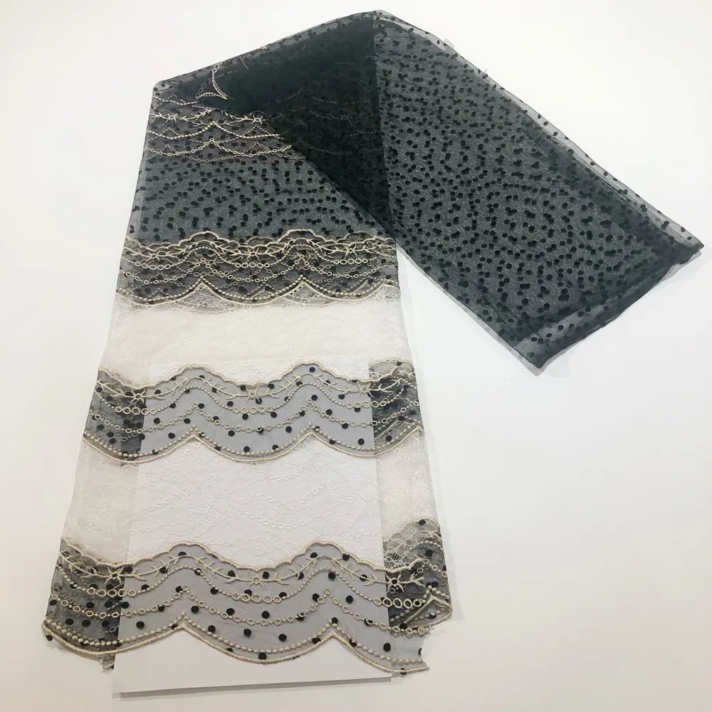 Neue Stil Mesh Stickerei Afrikanische Spitze Stoff 2021 Hohe Qualität Spitze Wasser Löslich Mode Weiche Spitze Stoff 5 Yards