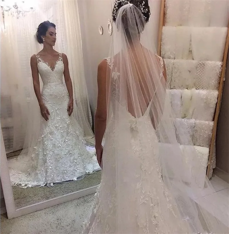 

2020 Elegant Appliqued Lace Wedding Dress Mermaid V-neck Zipper Back V-neck Cheap Wedding Gown Vestido De Novia robe de mariee