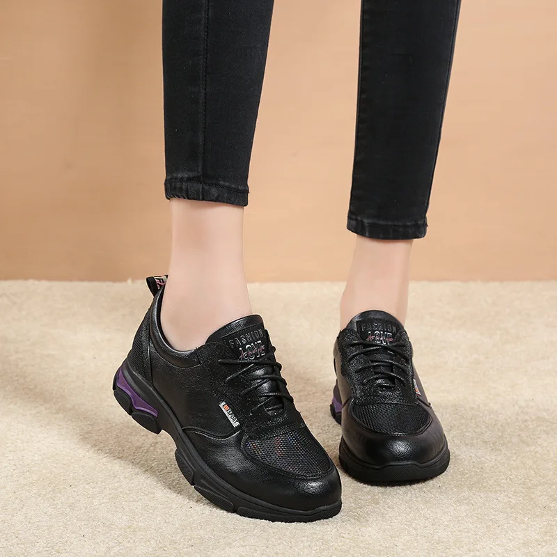 

Sports shoes women's spring and autumn versatile breathable casual shoes Korean version 41-43 large women's shoes