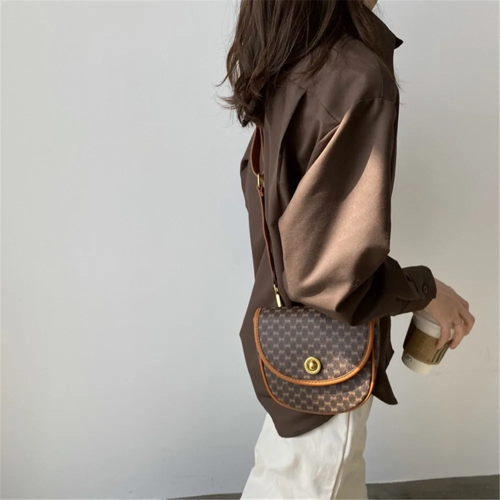 2020 Spring Women Brown Shirt Female Blouse Tops Long Sleeve Casual Turn-down Collar Style Women Loose Office Blouses Z1695 (47)
