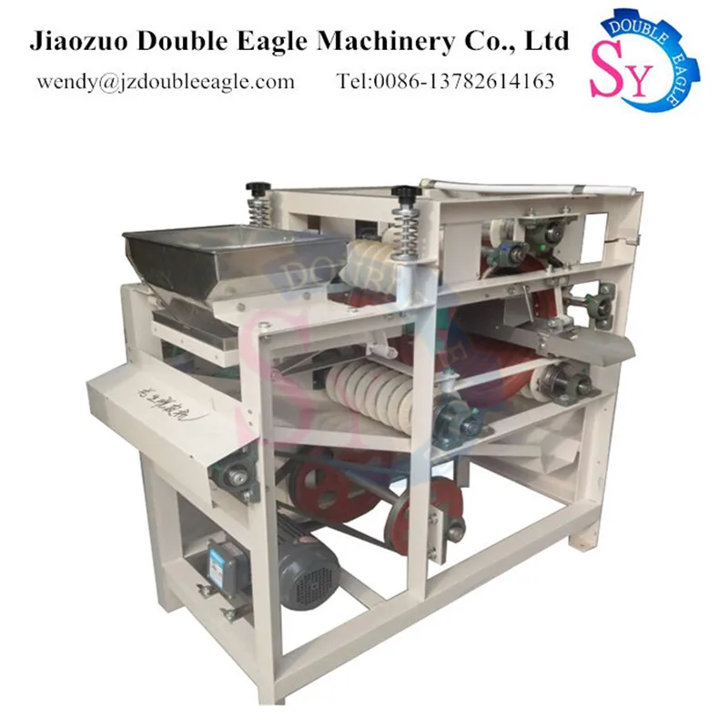 

High efficiency professional automatic groundnut red coat peeler skinner equipment/fresh wet peanut red skin peeling machine