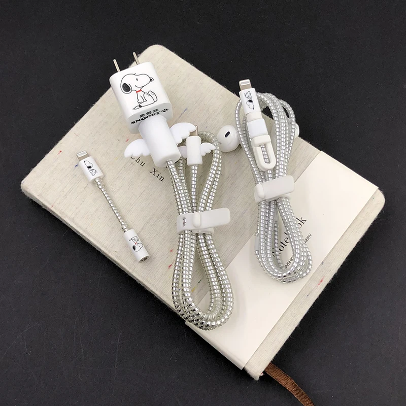 

Cue Cartoon USB Cable Protector Set For Iphone X XS XR Spiral Cable Winder Stickers Earphone Protector Cord For Iphone 8 8plus