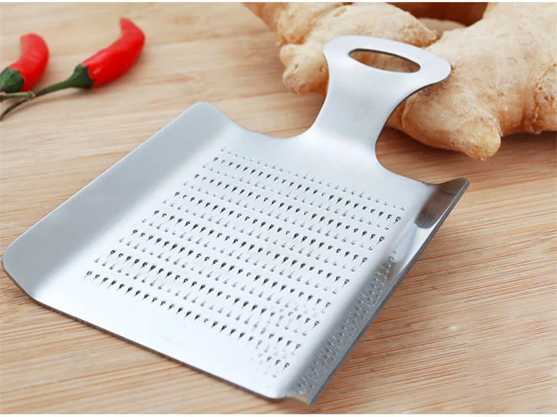 1pc Ginger Garlic Wasabi Grater Crusher Garlic Press Device Chopper Cutter Garlics Peeler Kitchen Tools Stainless Steel - Цвет: Shovel type