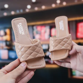 

Summer Medium Big Girls Drag Slippers Casual Simple Soft Children's Chic Suede Beach Sandals Kids Sequined Outdoor Leather Flats