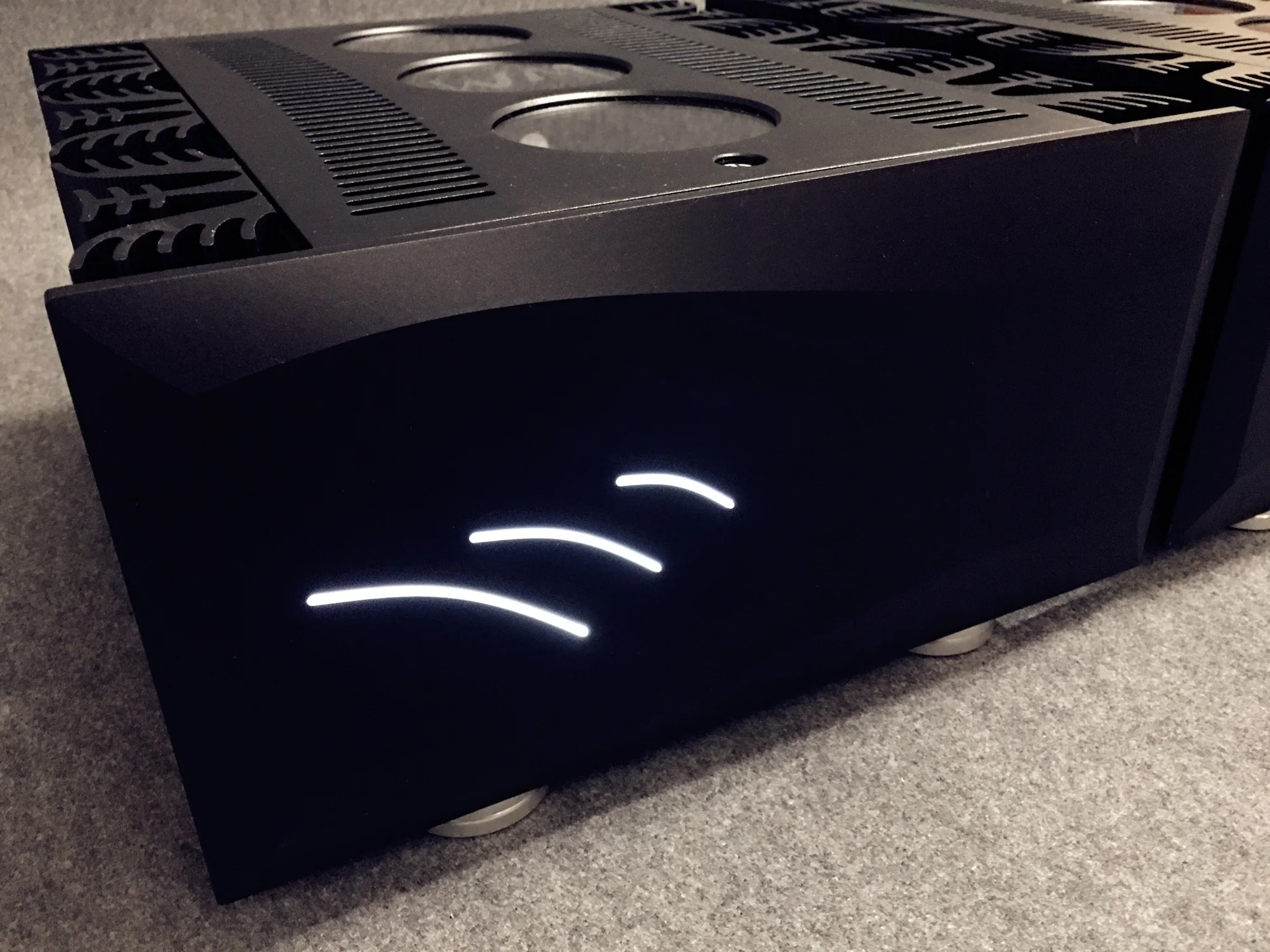 

M1000 TWO channel ON MJ21195 21196 6 with touch switch 64W class A power amplifier