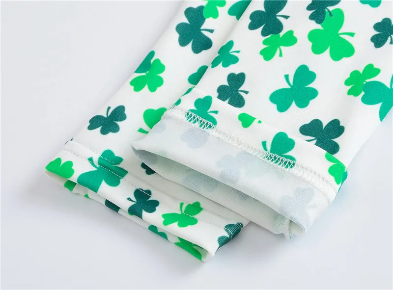 10299605743_1046179288