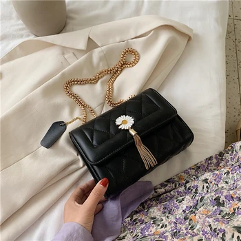 

Niche Designer Tassel Chain Shoulder Messenger Bags 2020 Summer Diamond Lattice Women Handbags Fashion Casual Small Square Bags