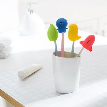 

4pcs/lot Childhood Portable Cartoon Travel Toothbrush Head Protective Case Silicone Toothbrush Sheath Box