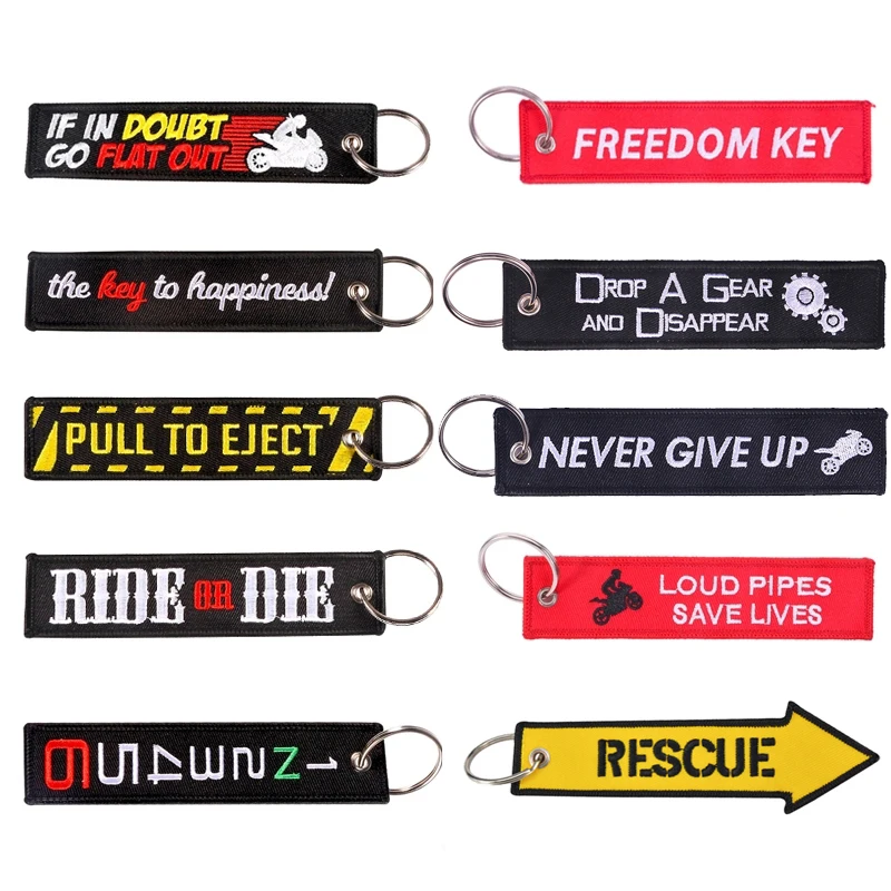 Fashion Embroidery Car Keychains Never Give UP Double Side Tag Novelty Keychain for Motorcycle Keys Keyring Men Boyfriend Gift motorcycle keychain