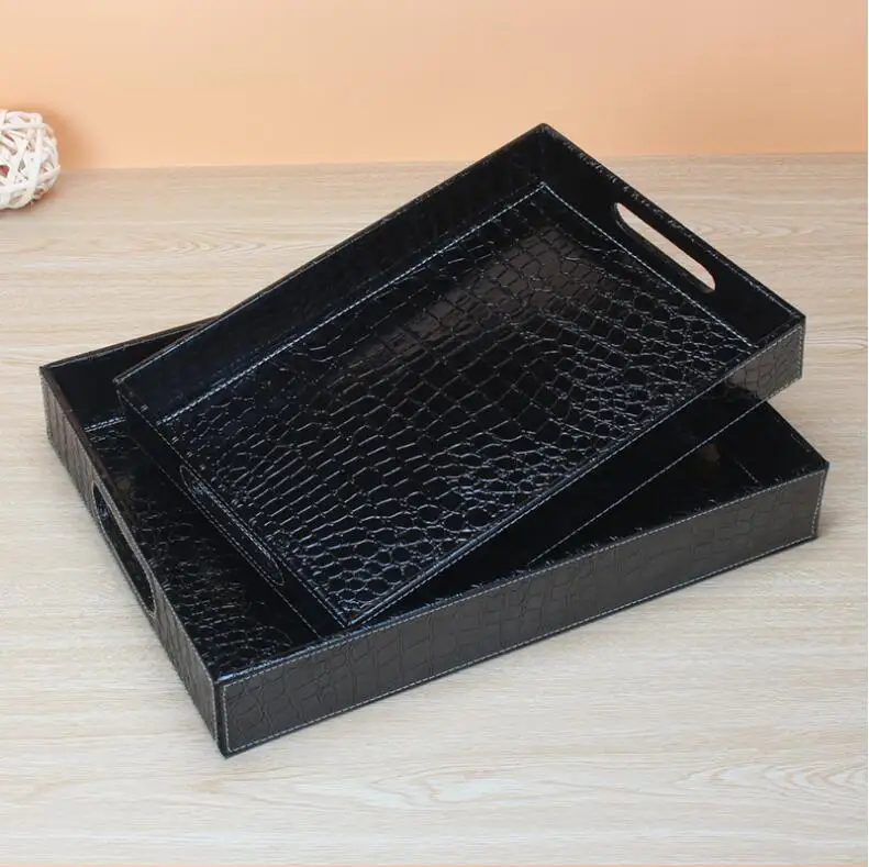 Прямоугольные черные подносы для сервировки из кожи croco 40x30 см столовых приборов