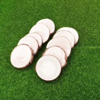 

100Pcs 0.5cm Thickness Pine Wood Slices Unfinished Natural Round Wood Slices Circles with Tree Bark Log Discs for DIY Crafts