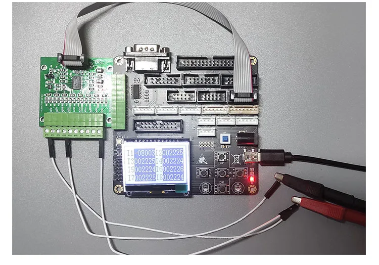 ADS8688 AD 16-bit 500kSPS single/bipolar input 8-channel SAR/ADC data acquisitio