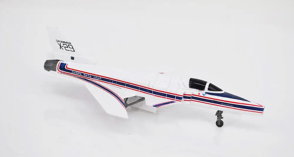 Дракон Grumman X-29 1/144 литья под давлением модель самолета