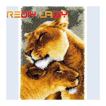 

Latch Hook Rug Kit Crocheting Carpet Rug Lion Friendship Acrylic Yarn Pre-Printed Canvas Cushion Mat DIY Crochet Tapestry Crafts