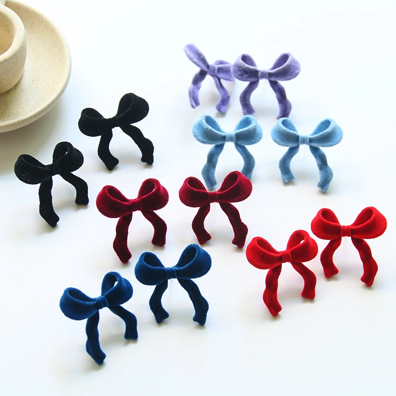 

Fashion Winter Bow Earrings for Women 2020 Creative Geometry Flocking Stud Earrings Fine Jewelry Korean Cute Velvet Earring