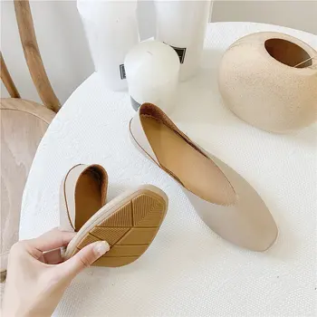 

2020 New Flat Square Head Single Shoes Two Wear Shallow Mouth Pregnant Women Grandma Shoes Soft-Sole Retro Casual Leather Shoes