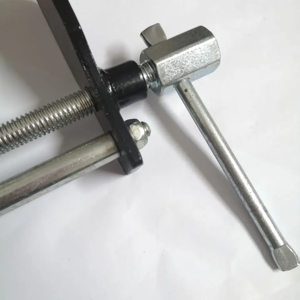 DISC BRAKE CALIPER TOOL (5)