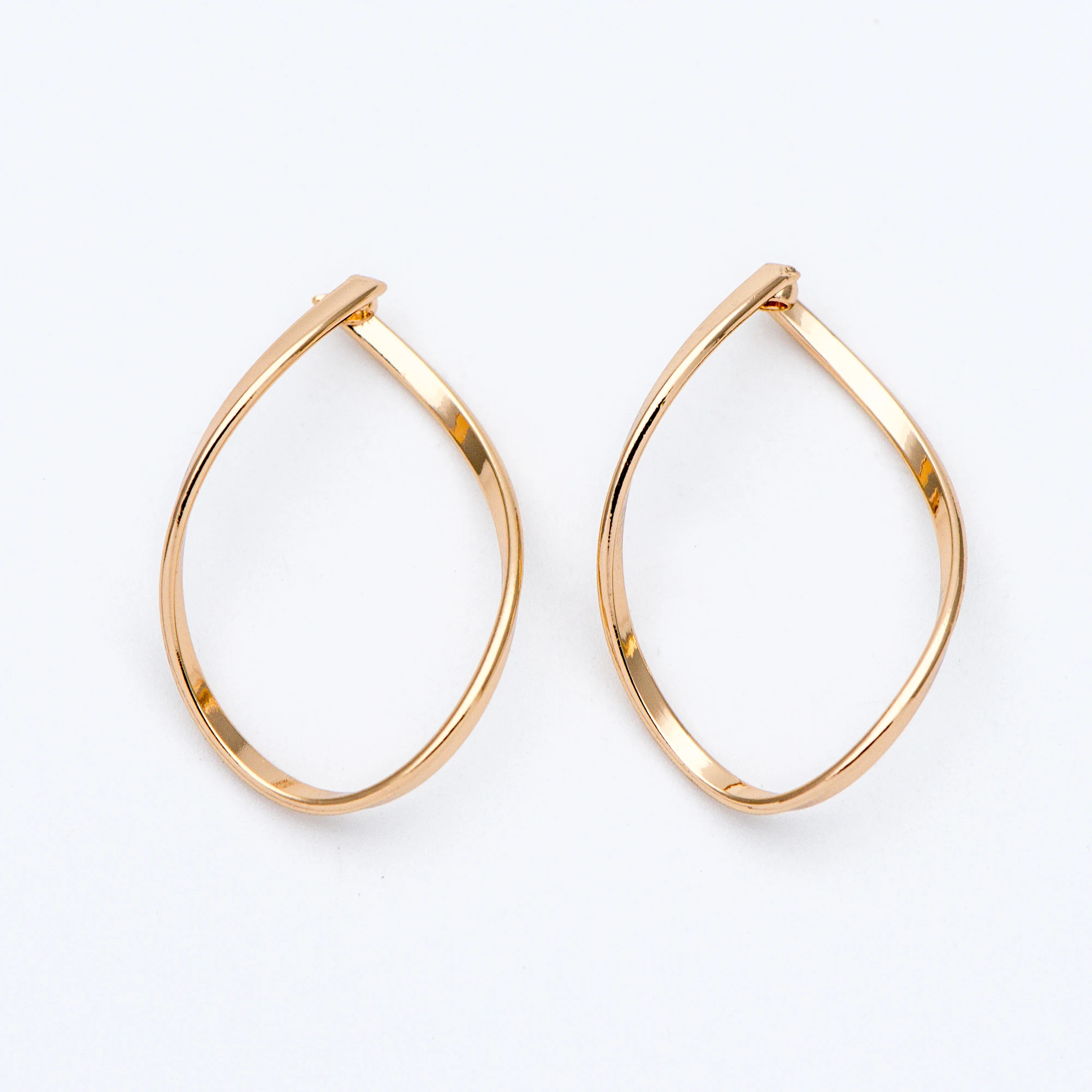 

10pcs Gold Wire Hoop Charms 28x19mm, Gold plated Brass Twist Earring Pendants (GB-660)