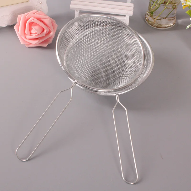 1pc Mini Optional Kitchen Stainless Steel Flour Tea Strainer Mesh