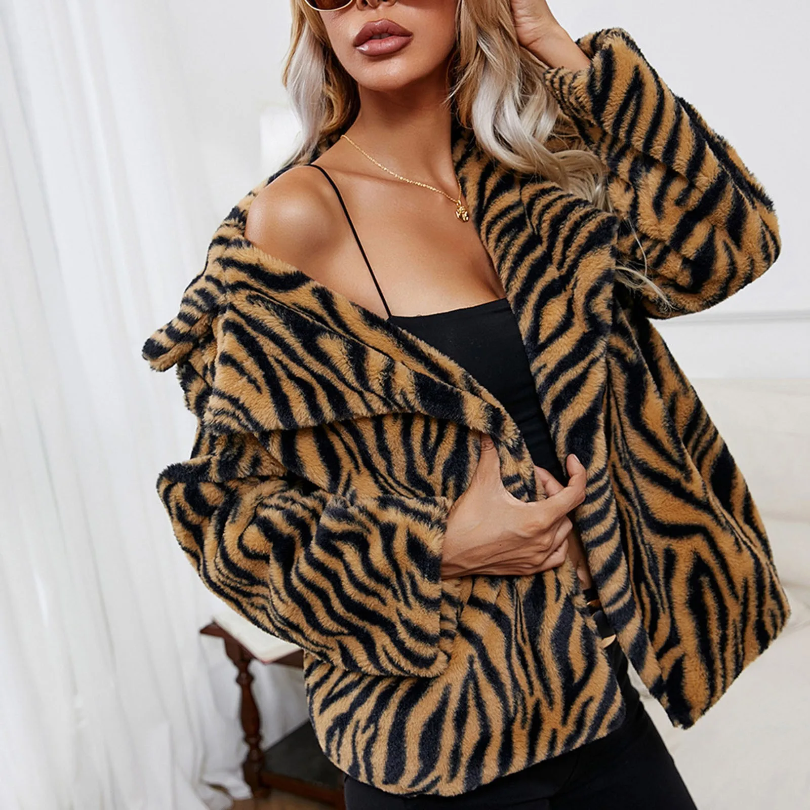 Women's Warm Faux Plush Coat Fashion Animal Print Long Sleeve Turndown Collar Jacket Autumn And Winter Women's Clothing#fs 1