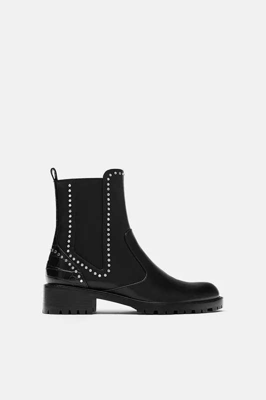 

Side Elastic Force Rivet Head Flat Bottom Short Boots Knight Boot Boot Women's Shoes