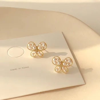 

2020 Korea New Fund Is Fashionable Contracted Cabinet Bowknot Pearl Ear Nail Temperamentally Joker Lovely Lady Earring