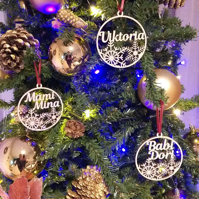 

Personalized name Ornaments, Custom Name Snowflake Ornament, Wood Christmas Decoration, Personalized Christmas Ornament