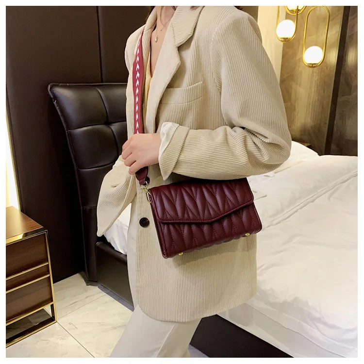 Модная маленькая сумка с вышивкой, женская сумка с широким ремешком, сумки через плечо, роскошные кожаные женские сумки, женская сумка-мессенджер